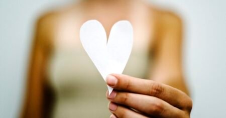 Amor Próprio e Relacionamentos: A Importância de se Amar Primeiro